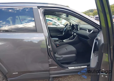 2024 Toyota Rav4 Hybrid Xle z USA, uszkodzony, nr VIN 4T3RWRFV9RU114875